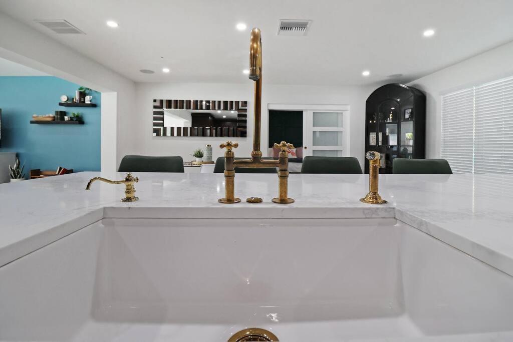 Palm Tree Paradise Tampa Pool Home Экстерьер фото