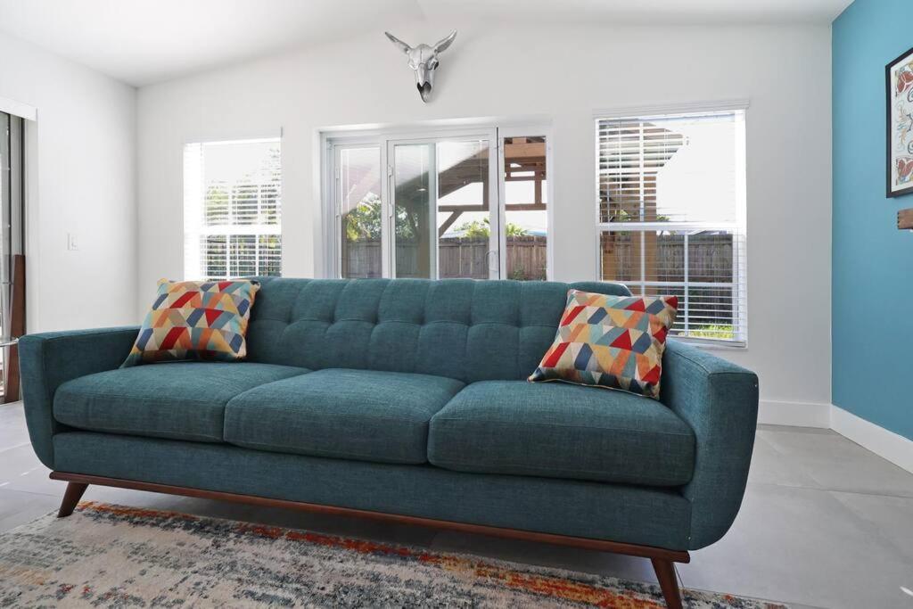 Palm Tree Paradise Tampa Pool Home Экстерьер фото